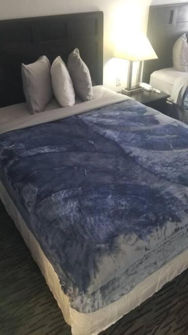 Osu Hotel 2 Queen Beds Hotel Room 132 Стилуотър Екстериор снимка