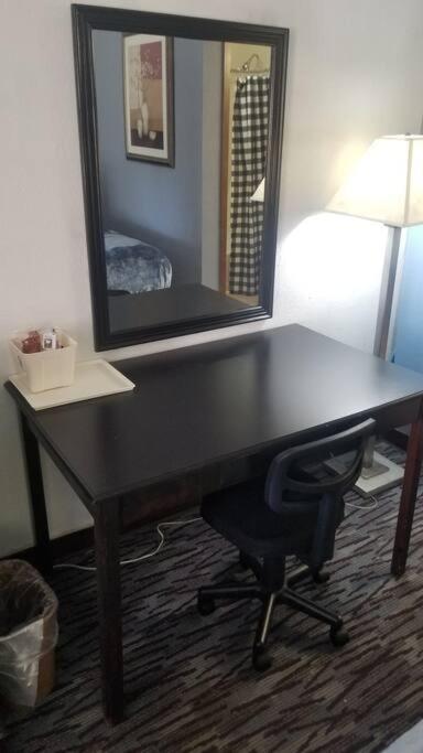 Osu Hotel 2 Queen Beds Hotel Room 132 Стилуотър Екстериор снимка