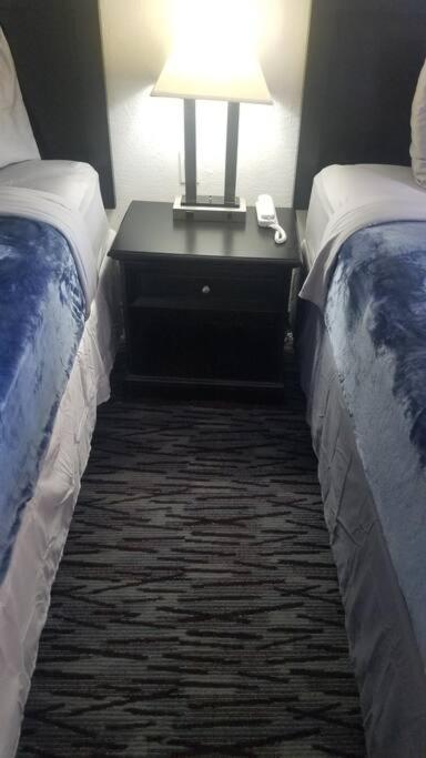 Osu Hotel 2 Queen Beds Hotel Room 132 Стилуотър Екстериор снимка